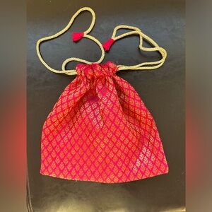 NWT Indian Silky Brocade Clutch Purse Potli Bag Drawstring Pouch Pink & Gold 9"